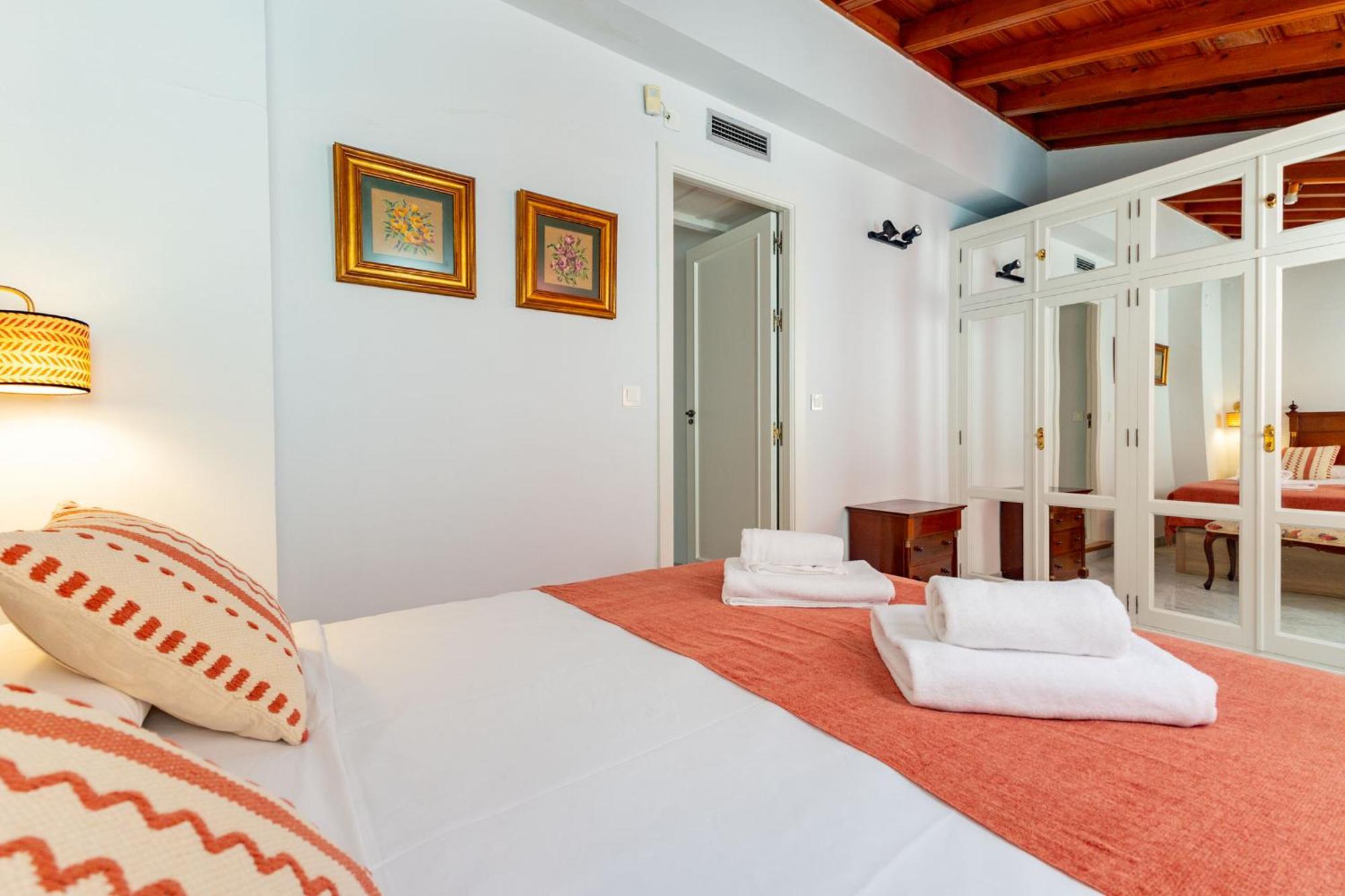 Villa Romana Kindly Apartment Sevilla Exteriör bild