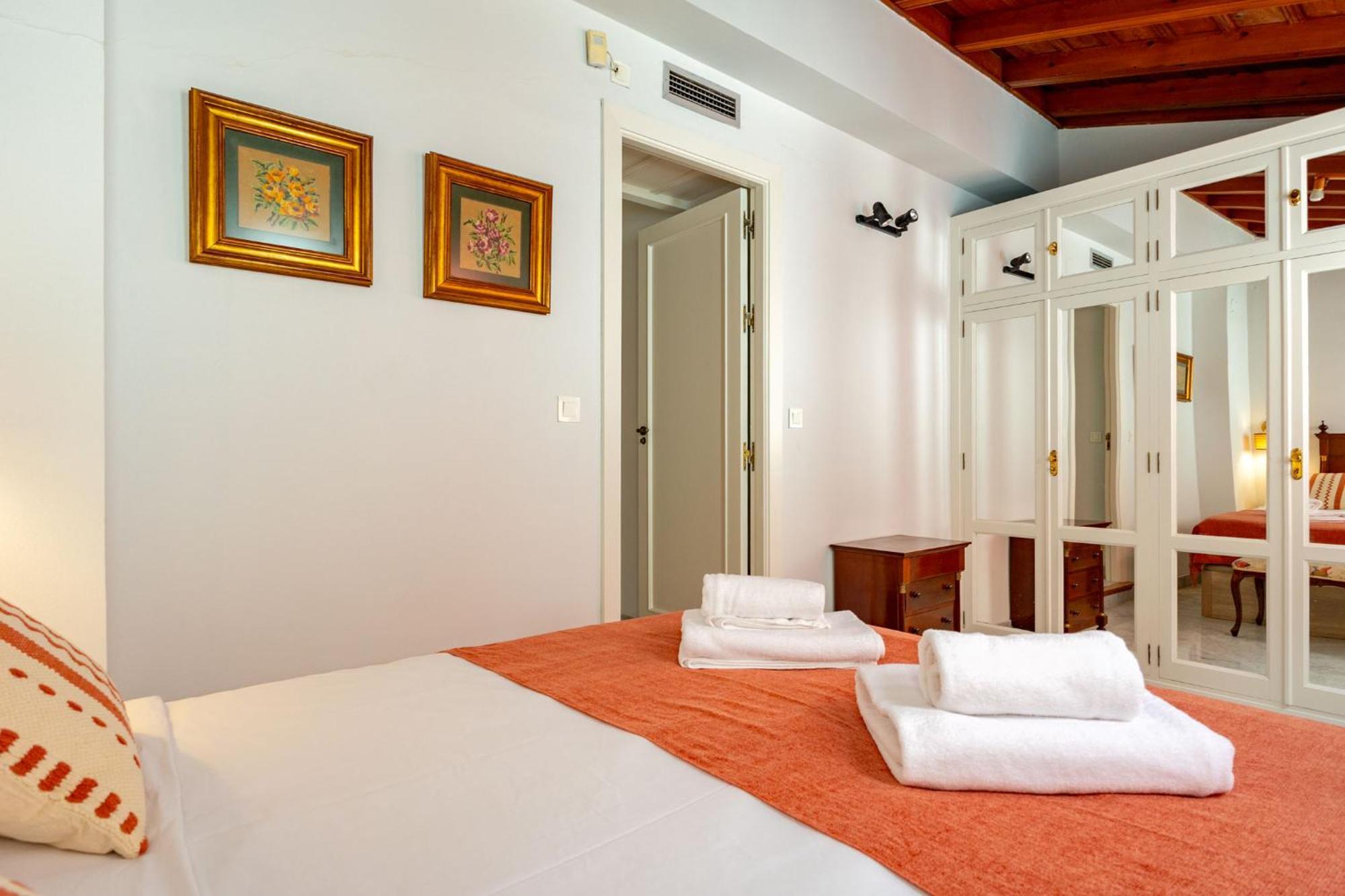 Villa Romana Kindly Apartment Sevilla Exteriör bild